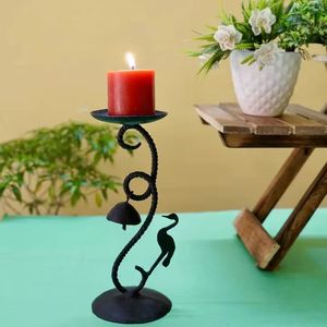 Ensemble de bougeoirs modernes en métal noir et or, hauts et fins, style minimaliste, pour centre de table de mariage et de salle à manger - Product Image 3