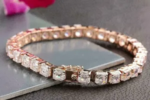 Pulsera de tenis Tishya Diamond con diamantes de moissanita de corte Asscher de 6 quilates chapada en oro rosa de 14 quilates para niños - Product Image 4