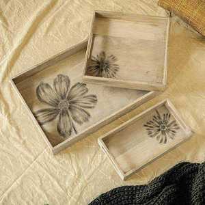 Plateau de service en bois rectangulaire, motif végétal peint à la main, design minimaliste, vaisselle et assiettes artisanales - Product Image 3