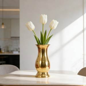 Florero Metálico Minimalista para Decoración de Apartamentos Modernos con Líneas Limpias, Textura Sutil y Estilo Contemporáneo - Product Image 1