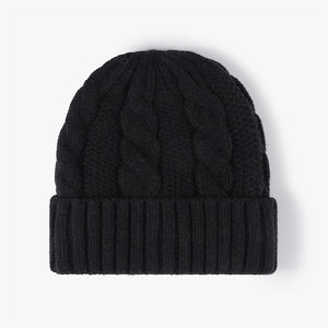 Bonnet tricoté d'hiver RTS pour femme, idéal pour la plage et les voyages, 100 % polyester, vente en gros d'usine, bonnet épais torsadé en maille torsadée - Product Image 2