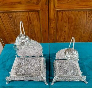 Dhatukala Singhasan de Latón Plateado con Grabado Rectangular, Decoración Tradicional para Bodas, Desmontable para Interiores del Hogar - Product Image 3