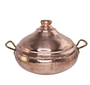 Casserole de cuisson vintage en cuivre artisanal de style tajine avec couvercle conique et poignées latérales en laiton, ensemble d'ustensiles de cuisson - Product Image 1