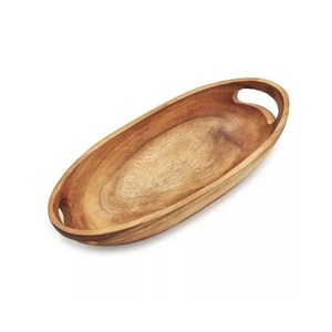 Plateau en bois haut de gamme pour service de table, conçu pour une présentation distinctive et une commodité de repas fonctionnelle - Product Image 2