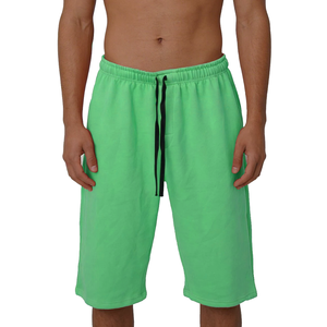 Shorts en molleton de coton et polyester vert vif pour homme, avec cordon de serrage, décontractés, respirants, séchage rapide, longueur mi-longue, couleur unie, tricotés - Product Image 1