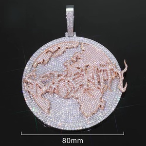 Collar de Lujo con Colgante de Mapa del Mundo en Plata 925 con Diamantes Cultivados en Laboratorio para Hombre - Product Image 2