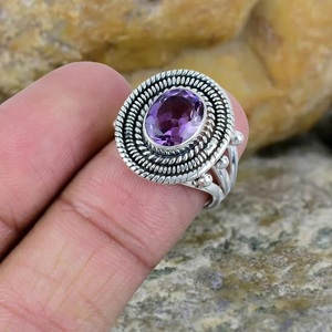 Bague artisanale en argent sterling 925 avec améthyste lavande, bijou bohème en cristal naturel, pierre de naissance de février - Product Image 5