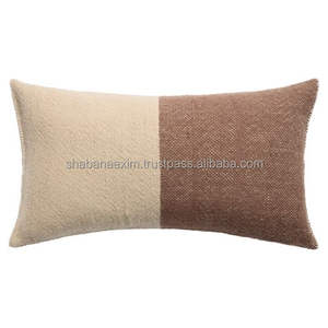 Taie d'oreiller housse de coussin indien Boho Chic tissé à la main en coton avec glands pour une décoration intérieure confortable - Product Image 3