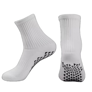 Chaussettes de sport professionnelles en coton respirant antidérapantes avec logo personnalisé pour le football, le basketball, tricotées en chaussettes mi-mollet, épaisseur standard - Product Image 5