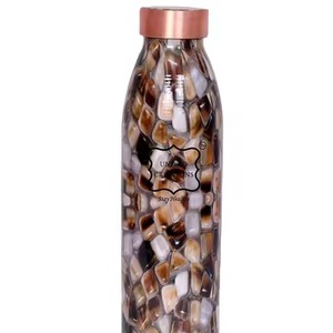 Botella de Cobre para Beber con Diseño Único y Temática Impresa, a Prueba de Fugas, de Alta Calidad para el Hogar y la Oficina, Ecológica - Product Image 3