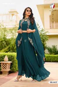 Conjunto Indo-Occidental de Chinon Chiffon con Bordados Elaborados, Elegante y de Colores Deslumbrantes para Festivales, Compra en Línea en India - Product Image 2