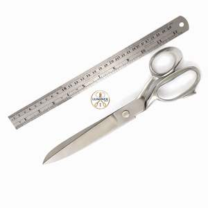 Ciseaux Mayo à lame plate 14 cm (5,5 pouces) à pointe droite / courbée - Product Image 4