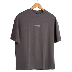 เสื้อยืดโอเวอร์ไซส์สีดำสำหรับผู้หญิง ไม่มีแบรนด์ พิมพ์ลาย Genius คอกลม ทรงหลวม แขนสั้น ผลิตจากโพลีเอสเตอร์ 100% เนื้อผ้านุ่ม ระบายอากาศได้ดี ไม่ยับง่าย - Product Image 2