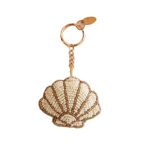 Lindo llavero hecho a mano con cuentas de semillas para niñas, llavero bordado con cuentas de semillas estilo vintage. - Product Image 3