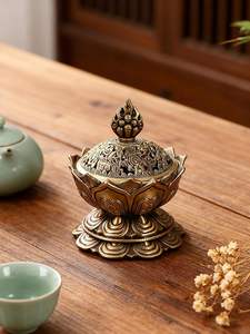 Quemador de Incienso Decorativo de Metal Hecho a Mano para Espacios Religiosos, de Yoga, Meditación y Sanación, Ecológico y Natural - Product Image 3