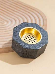 Quemador de incienso de resina religiosa de alta demanda hecho a mano para regalos de negocios Cantidad a granel disponible de la India - Product Image 4