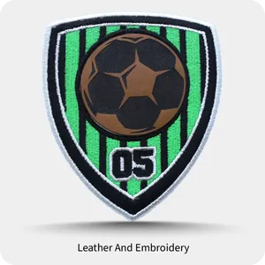 Patch brodé thermocollant écologique numéro 68 jaune et rouge en toile pour vêtements et cadeaux - Product Image 5