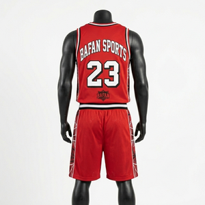 Ensemble maillot et short de basketball pour homme, en mesh polyester respirant, design rouge et noir, logo personnalisé par sublimation pour ensemble homme - Product Image 4