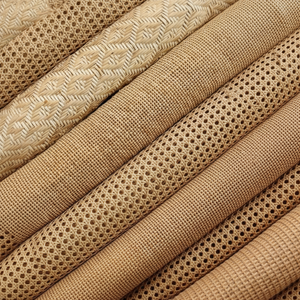 Papier peint en raphia tissé à la main respectueux de l'environnement Revêtement mural naturel pour les intérieurs de maisons et d'hôtels - Product Image 1