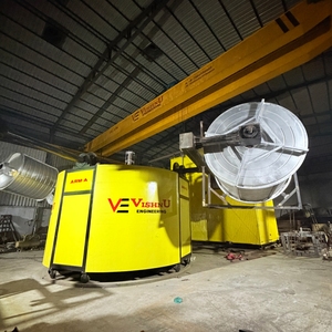 เครื่องโรโตโมลดิ้งแบบแขนหมุน 3/4 แขน ยี่ห้อ VISHNU ENGINEERING ผลิตภาพสูง 25-50 แรงม้า 415 โวลต์ สำหรับผลิตภัณฑ์พลาสติกกลวง - Product Image 1