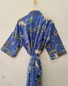 ชุดกิโมโนผ้าฝ้ายพิมพ์ลายบล็อกสีครามสุดหรู ระบายอากาศได้ดี แขนยาว เป็นมิตรกับสิ่งแวดล้อม งานฝีมือดั้งเดิมสำหรับฤดูร้อน - Product Image 4