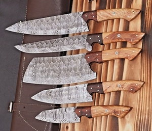 Ensemble de couteaux de cuisine en acier Damas fait main, 5 pièces, avec étui en cuir véritable, comprenant un couteau de chef, un couteau à steak, un couteau utilitaire - Product Image 2