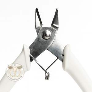Alicates Cortadores de Alambre de Acero Inoxidable Premium, con Empuñadura Blanca Confortable, Corte Preciso para Manualidades y Bisutería, QORVEX - Product Image 3