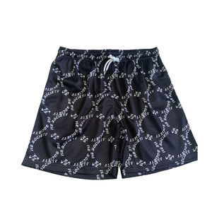 Shorts de plage en polyester avec impression graphique personnalisée sur toute la surface, shorts de basket-ball imprimés par sublimation sur maille - Product Image 1