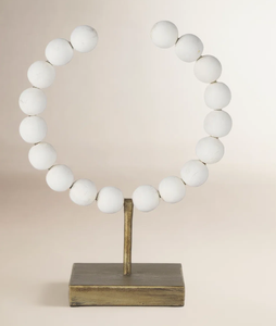 Sculpture décorative en perles de bois avec base métallique, centre de table créatif, ornement d'intérieur, décoration artistique, vente en gros - Product Image 1
