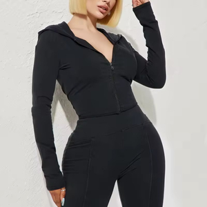 Ensemble de survêtement violet pour femme avec fermeture éclair sur le devant, pantalon évasé à manches longues, combinaison sexy unie extensible pour le printemps - Product Image 6