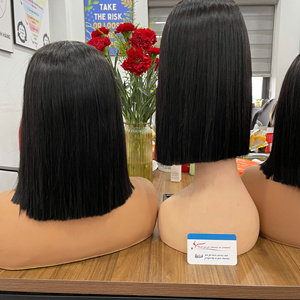 Perruque la plus vendue en cheveux humains, avec closure en dentelle au milieu, lisse comme des baguettes, cheveux naturels pour femmes, style doux, cheveux bruts, couleur du fournisseur - Product Image 6