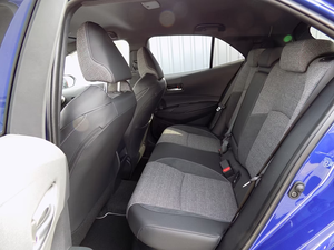 Toyota Corolla d'occasion 1.8L Hybride Berline Automatique Économe en Carburant Conduite à Droite Faible Kilométrage Véhicule d'Exportation - Product Image 4