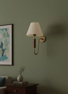 Applique murale nordique moderne en laiton avec abat-jour en tissu blanc, luminaire LED minimaliste de luxe pour chambre à coucher, chevet, salon - Product Image 2