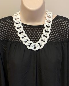 Collier en résine de qualité supérieure, bijoux classiques indiens, fabriqué par un fabricant indien pour filles et femmes - Product Image 4