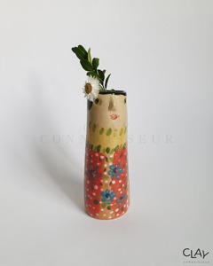 Vase en céramique artisanal unique avec motif visage, style bohème, glaçure peinte, 16-24 pouces, décoration de table - Product Image 4