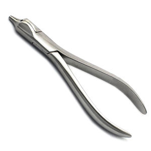 Pince à plier les fils orthodontiques universelle, à pointes dentelées coudées, poignée ergonomique, 16 cm, en acier, certifiée CE, Dentalby Blush surgical - Product Image 3
