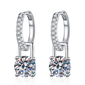 Best Quality Moissanite <b>Diamond</b> Stud <b>Earrings</b> for Women Suitable for Daily Wear Wedding Party Anniversary <b>and</b> Gift Giving - Product Image 1