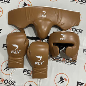 Ensemble de boxe professionnel personnalisé multicolore, prix de gros, gants de boxe, protège-tête et protège-guêtres, arts martiaux mixtes (MMA) - Product Image 5