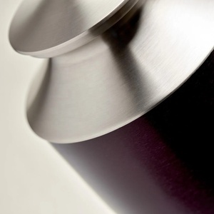 Urne commémorative Deep Purple en métal avec couvercle finition argentée – Élégant récipient pour cendres funéraires à exposer à la maison - Product Image 4