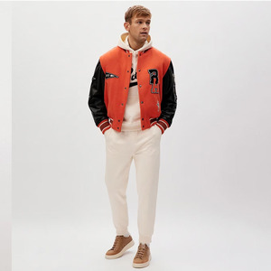 Chaqueta Varsity Unisex Naranja con Mangas Negras, Diseño de Parche con Letra BA Bordada, Estilo Preppy, Corte Regular, Impermeable, 100% Lana - Product Image 3