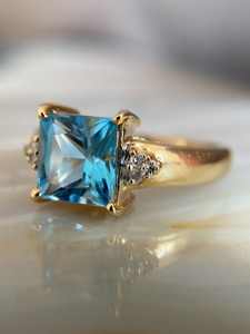 Bague en argent sterling S925 avec zircon bleu marine rectangulaire et rangée de diamants pour femme, bague simple et élégante - Product Image 2