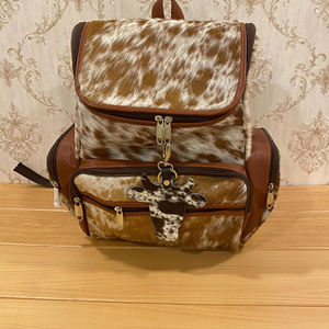 Mochila de Viaje Multifuncional Vintage de Cuero Genuino Estilo Occidental con Cremallera y Letras Personalizables, para Portátil y Escuela - Product Image 1