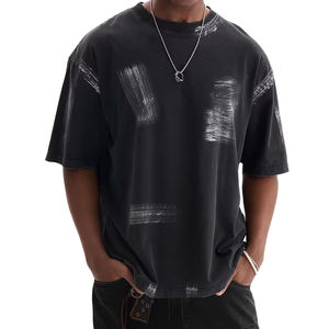 เสื้อยืดโอเวอร์ไซส์สไตล์วินเทจสำหรับผู้ชาย ผ้าฝ้าย 100% ป้องกันรอยยับ ลายเพ้นท์มือ สตรีทแวร์ แขนสั้น - Product Image 1