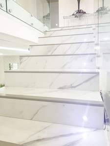 Marbre blanc naturel indien poli, respectueux de l'environnement, découpé sur mesure, design moderne pour sols, salles de bain, cuisines, escaliers - Product Image 2