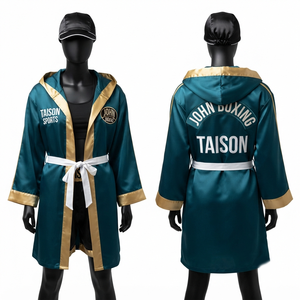 เสื้อคลุมสำหรับฝึกซ้อมกีฬามวย MMA แบบยูนิเซ็กซ์ ผ้าซาตินหนังพรีเมียม 140 GSM ซับเหงื่อได้ดี พร้อมเชือกผูกข้อมือ สีเขียวอมฟ้าตัดทอง - Product Image 1