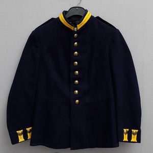 Ensemble de reproduction de manteau uniforme vintage américain - Collection de manteaux uniformes classiques de l'ère américaine - Product Image 4