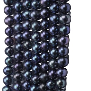 Casi redondo AA Real Natural Cultivado de agua dulce Pavo real Perla negra Perlas sueltas - Product Image 1