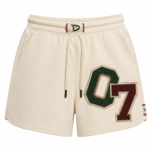 Shorts de Felpa Crema con Aplique del Logotipo O7, Cintura con Cordón Ajustable, Pantalones Cortos Casuales para Mujer - Product Image 1