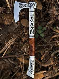 Hacha Vikinga Premium de Alta Gama con Funda de Cuero y Logotipo Personalizado, Fabricada con Acero de Alto Carbono, ¡Gran Venta! - Product Image 2