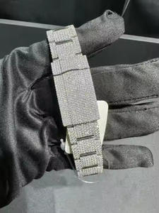 Montre à quartz pour homme personnalisée à prix de gros, avec diamants Moissanite VVS, bracelet de 20 mm, cadran en verre, fabrication artisanale en acier inoxydable, luxe, 41 mm - Product Image 3